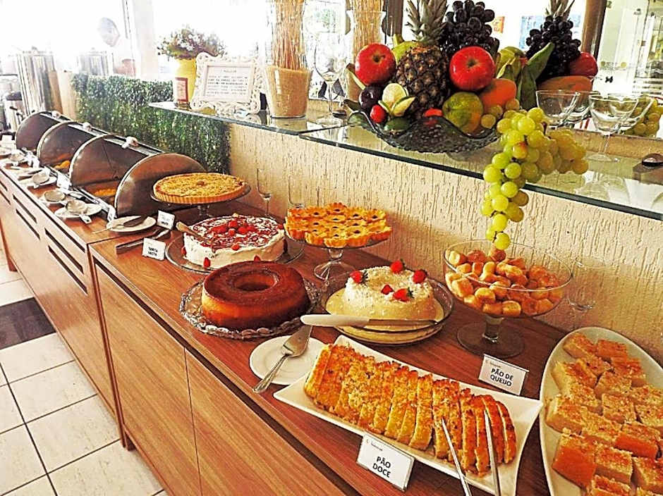 Netuanah Praia Hotel