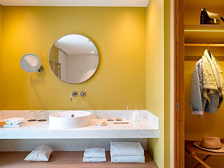 Domaine Reine Margot Paris Issy MGallery Collection
