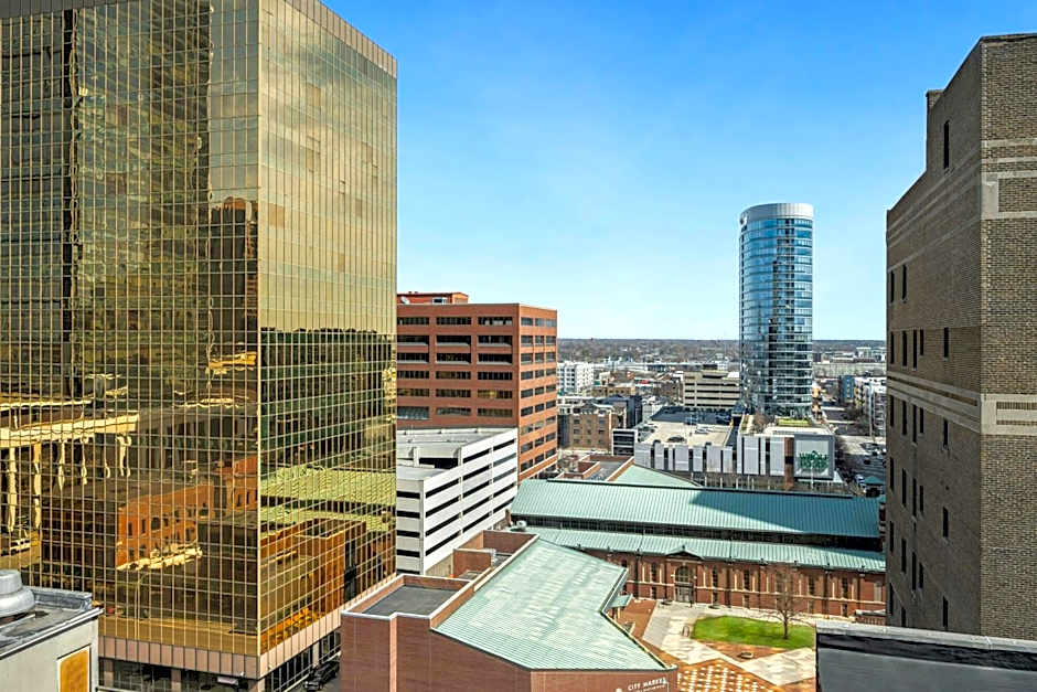 Aloft Indianapolis Downtown