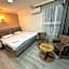 AVRASYAQUEEN HOTEL