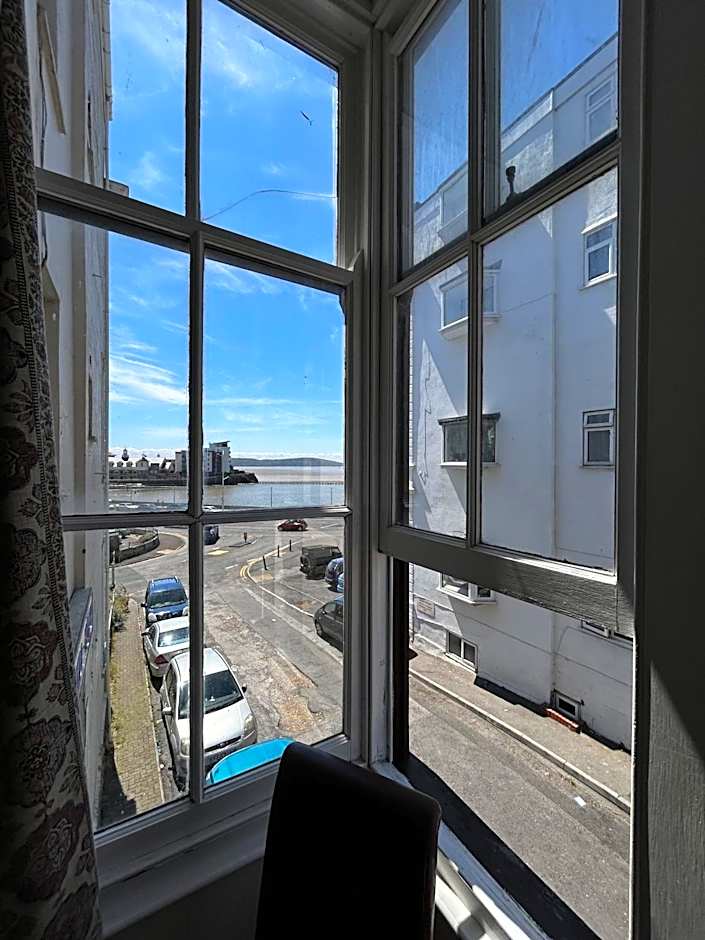 New Birchfield Hotel