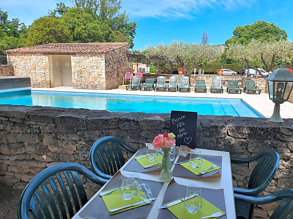 Logis Hôtel Restaurant L'Escarbille