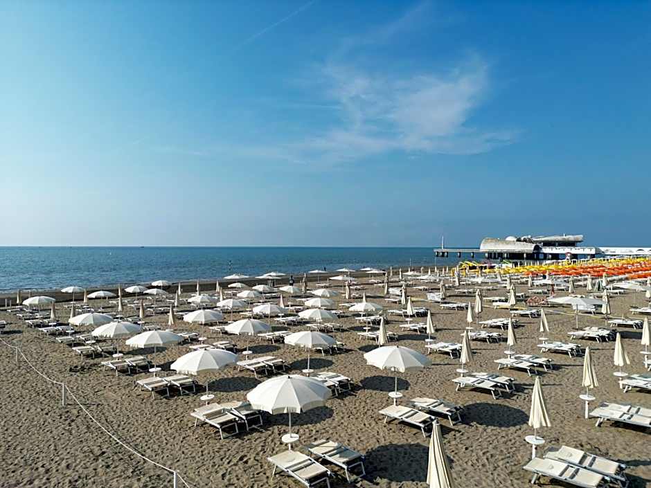 Hotel Italia Palace