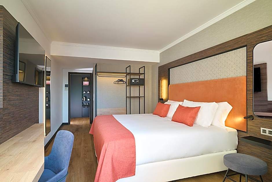 Gran Hotel Luna De Granada