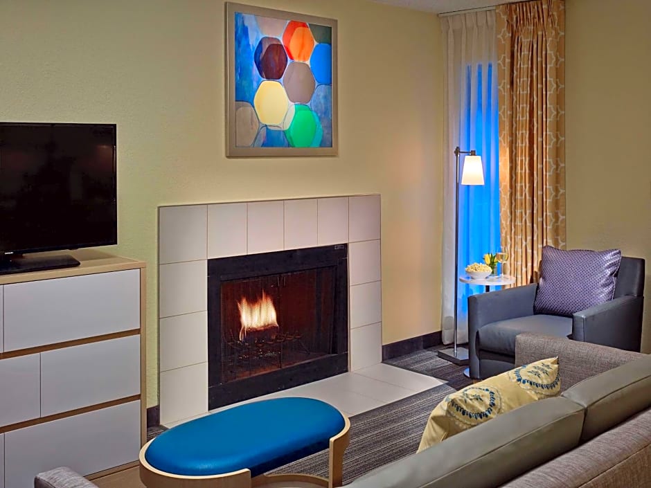 Sonesta ES Suites Minneapolis-St. Paul Airport