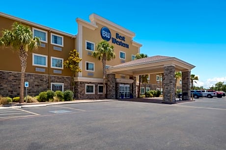 Best Western North Bryant Inn