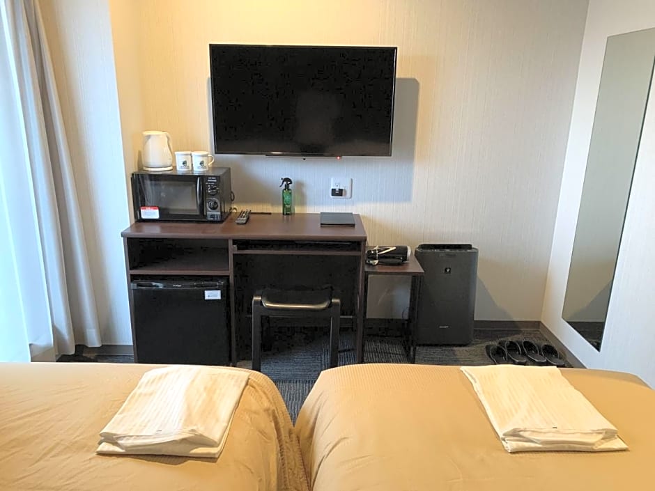 Hotel LiVEMAX Kyoto Nijojo-Nishi
