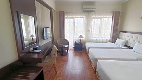 Triple Room