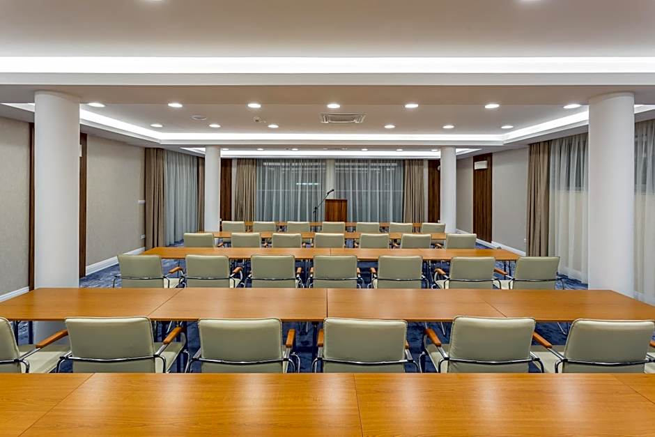 Outlet Hotel Polgár