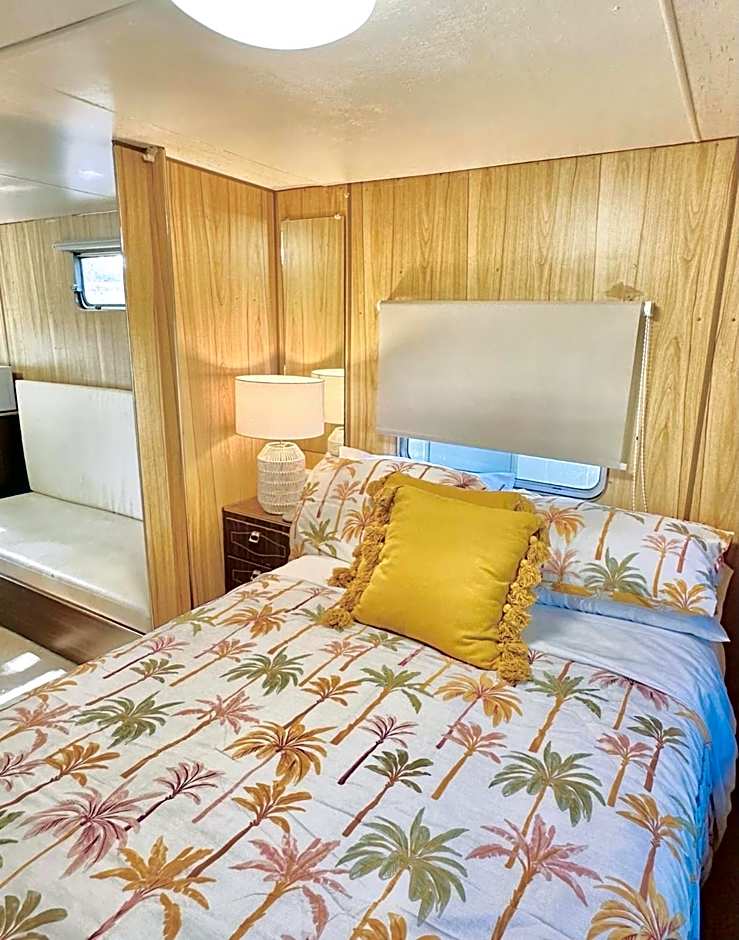 Mornington Peninsula Retro Caravans