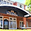 The DeLand Hotel