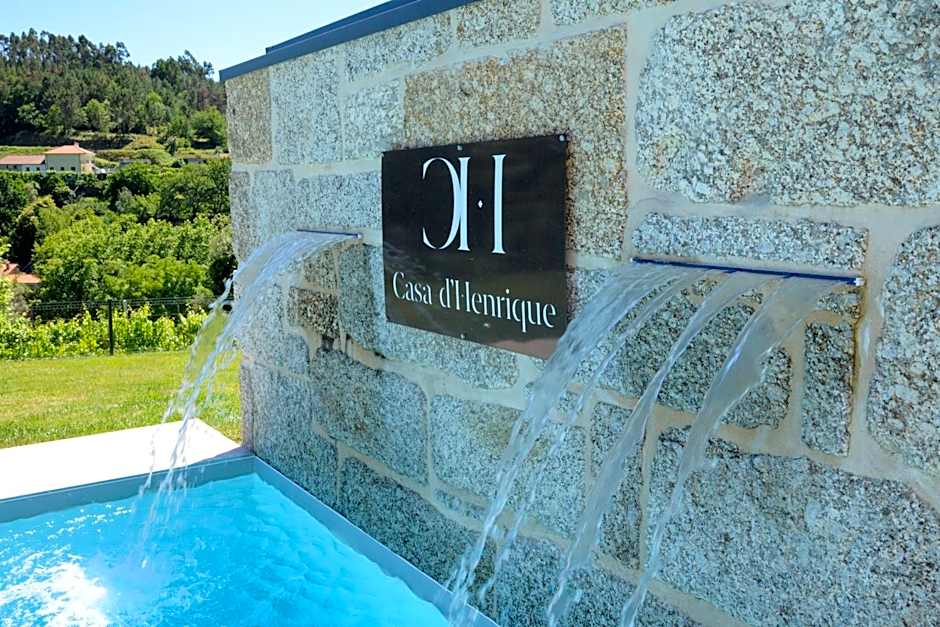 Casa d'Henrique Retreat Pool and Spa
