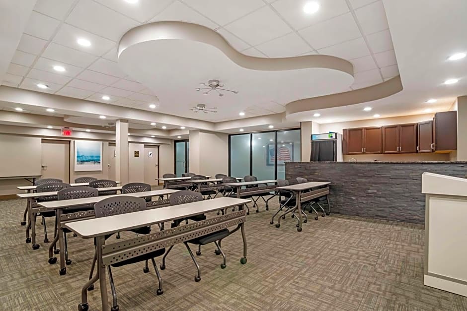 Best Western Plus Greenville I-385 Inn & Suites