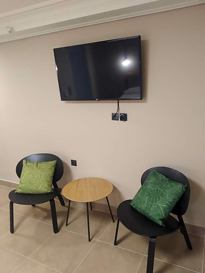 Elaėa Boutique Apartments