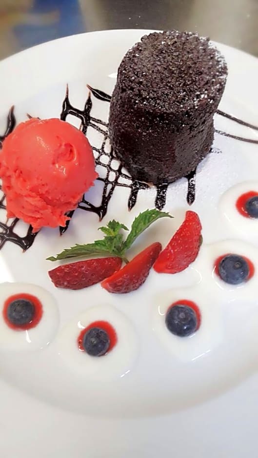 Weingut Albert, Familie Cramer