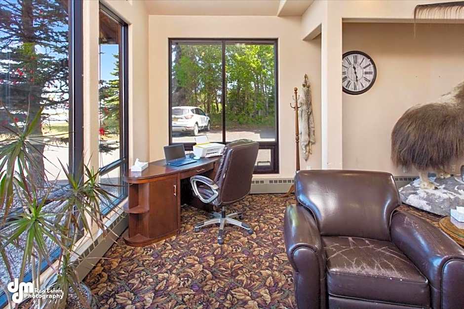 Kenai Airport Hotel