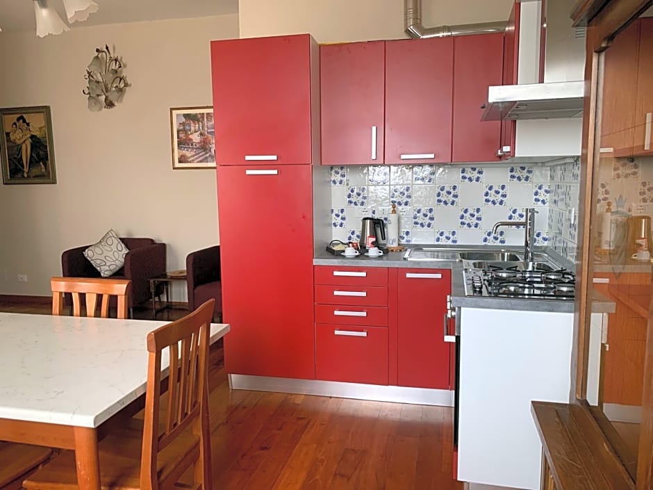 Donatello Apartment