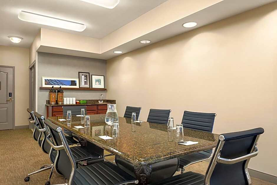 Country Inn & Suites by Radisson, Lima, OH