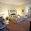 Darcy's Hotel