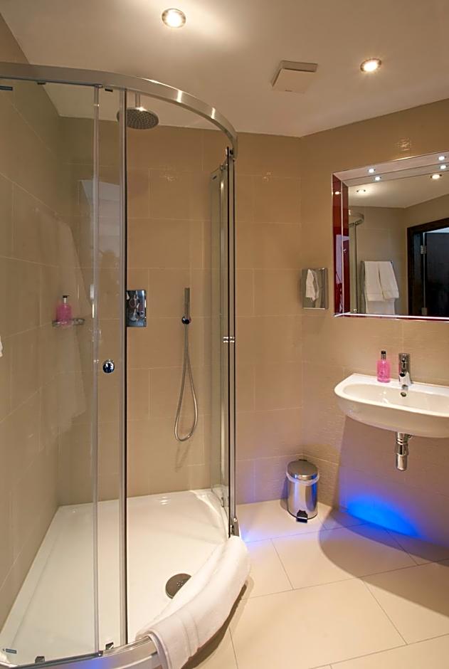 Seraphine Hammersmith Hotel