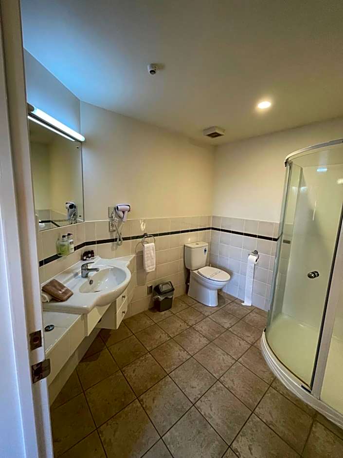 Chantillys Motor Lodge