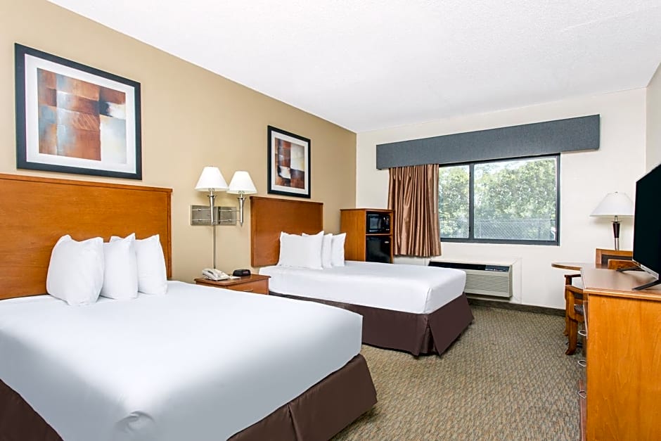 Days Inn by Wyndham Phenix City Near Fort Benning