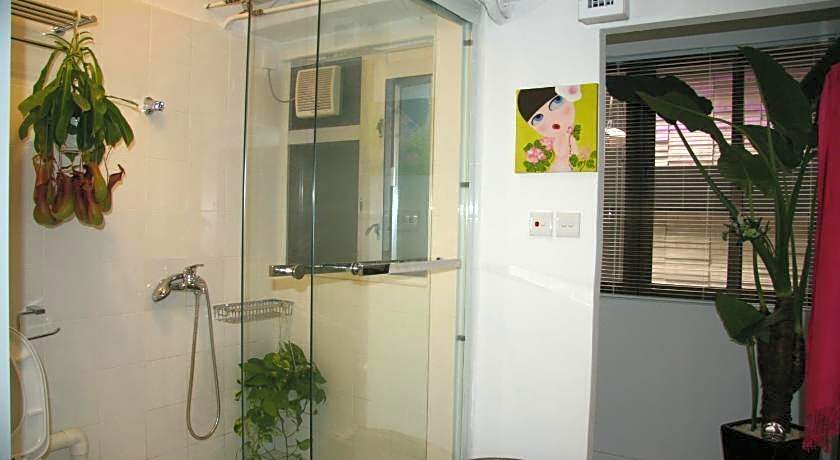 Apple Inn (Causeway Bay)