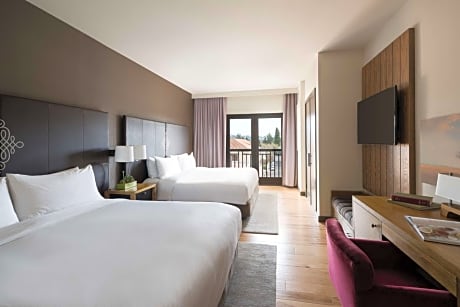 Deluxe King Room with Two King Beds