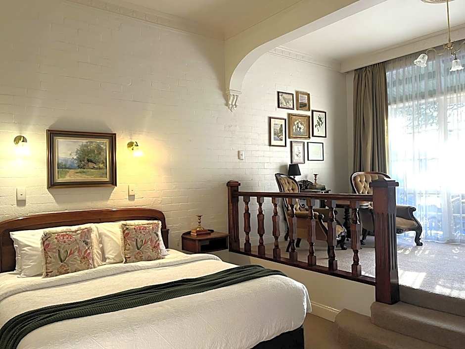 Victoria House Motor Inn