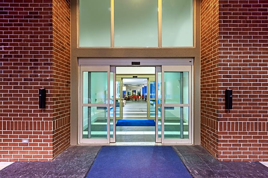 Holiday Inn Express Hotel and Suites Shreveport South Park Plaza By IHG