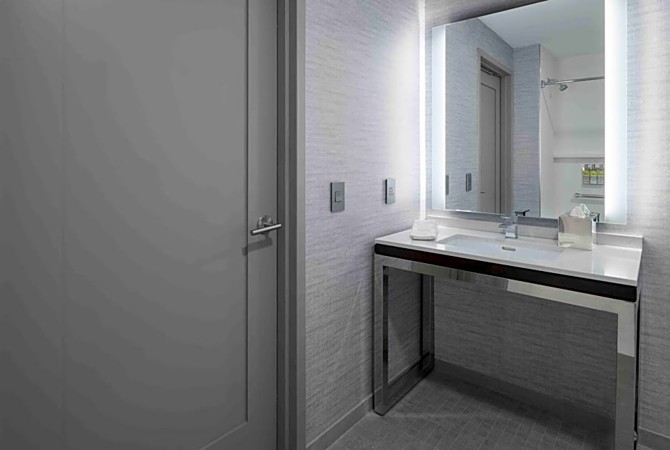Staybridge Suites Boston Logan Airport - Revere By IHG