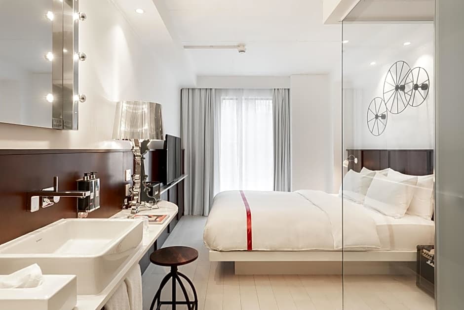 Ruby Lucy Hotel London