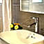 Azinnia Rivonia Guest House