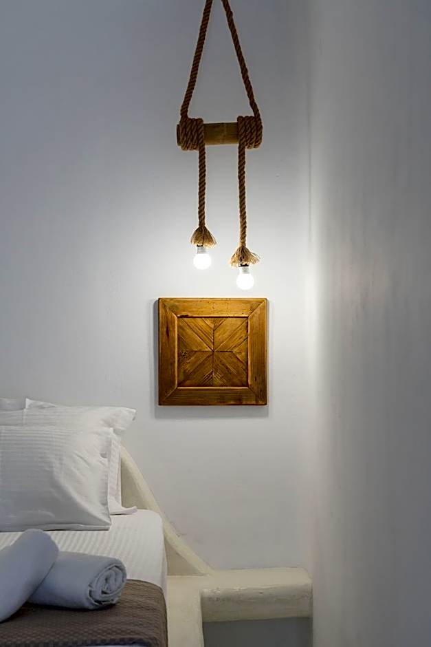 Amethyst Luxury Suites Oia