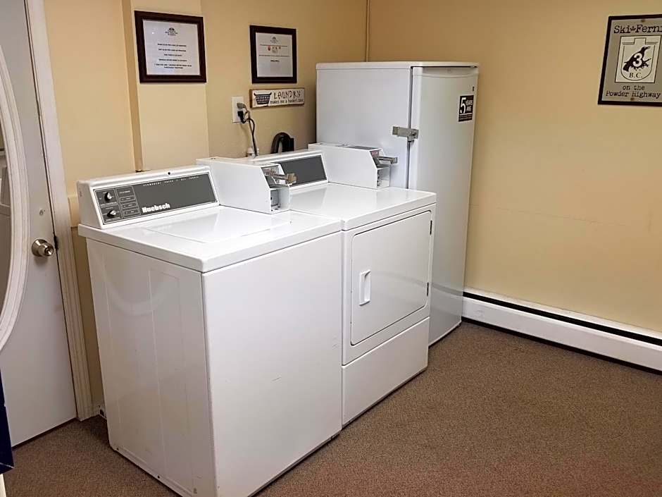 Canadas Best Value Inn and Suites Fernie