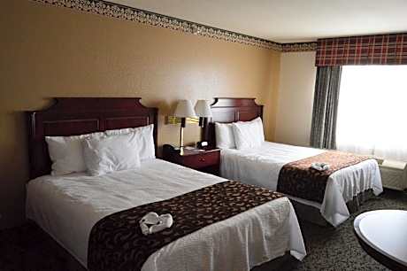 Standard Queen Room with Two Queen Beds