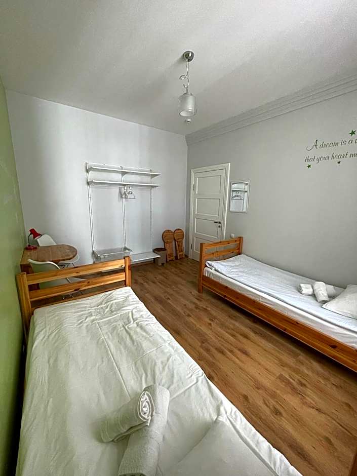 Orange Cat Rooms