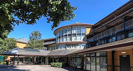 Derby Mickleover, BW Signature Collection