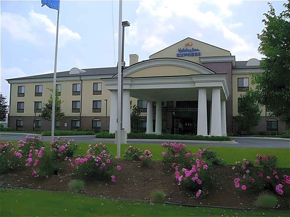 Holiday Inn Express Milwaukee N-Brown Deer/Mequon By IHG