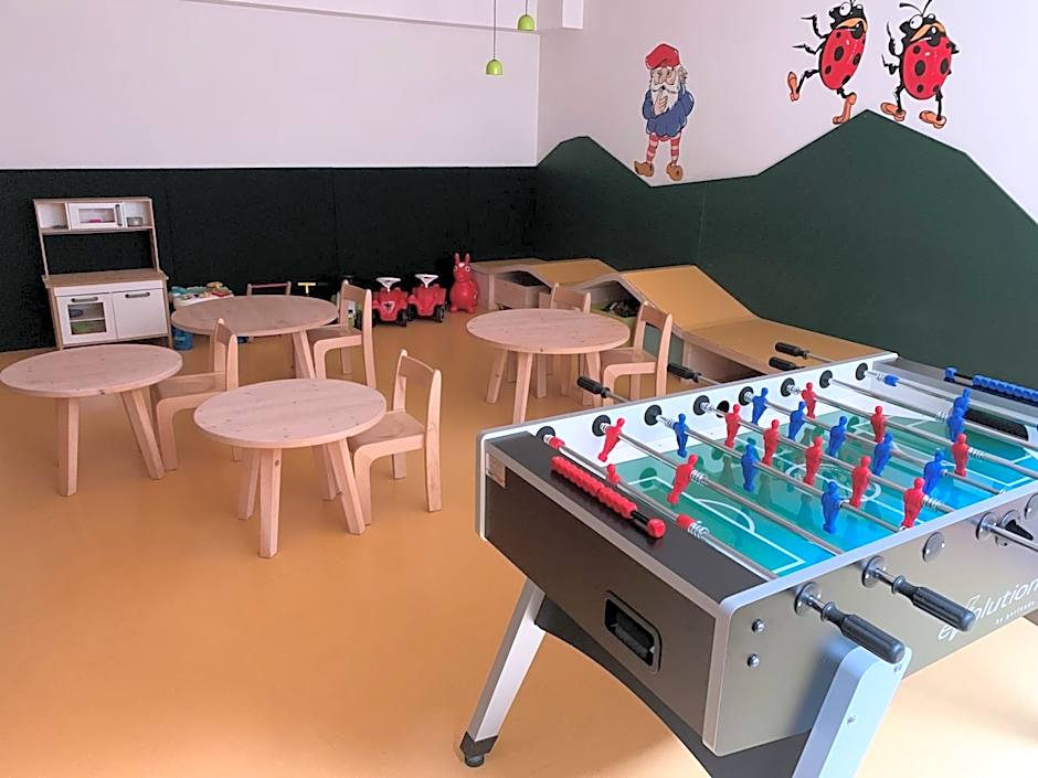 Zin Senfter Residence