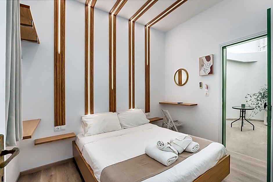 Vincenzo Harmony II- Rethymno old town