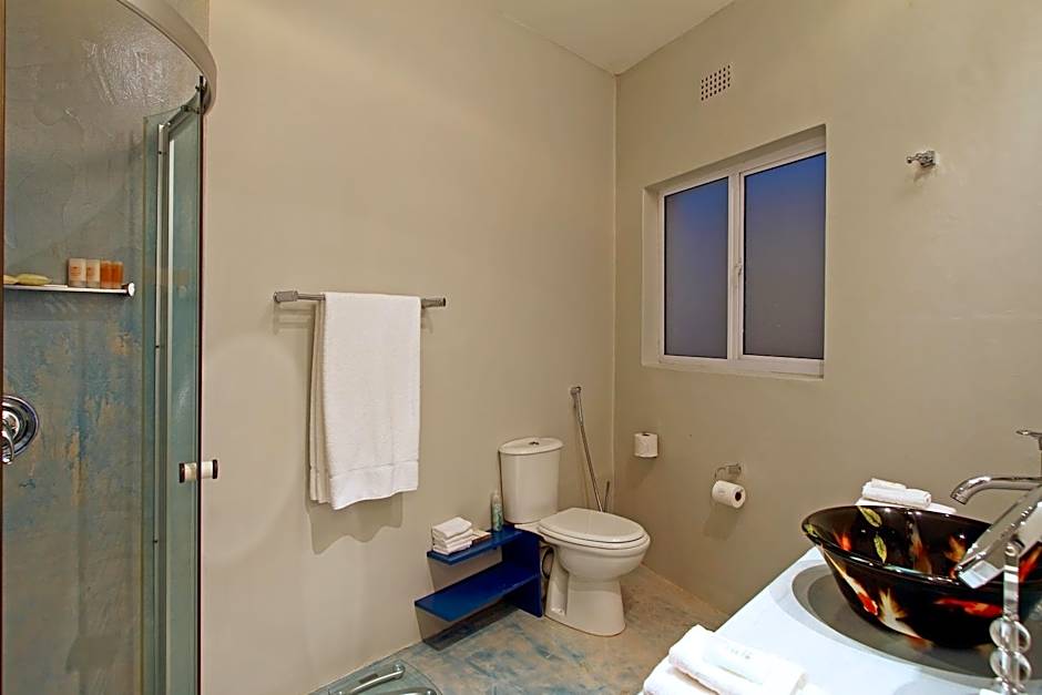 Days At Sea Beach Lodge