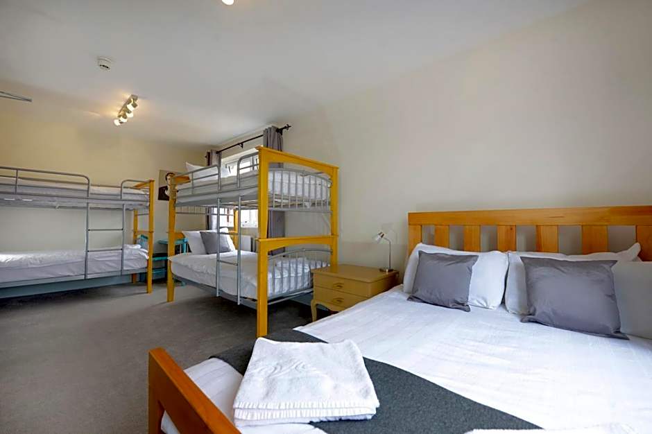 Southsea Rocks Hotel
