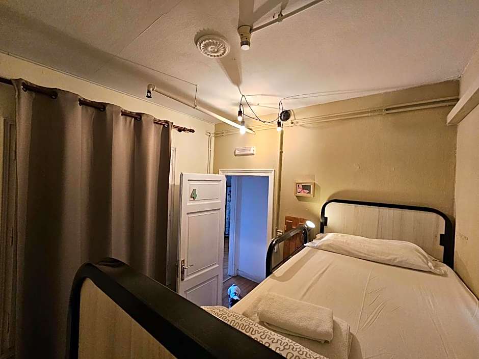 Wow Hostel Barcelona