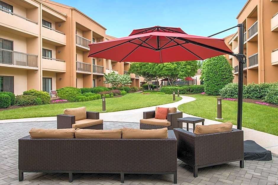Courtyard by Marriott Dulles Airport Chantilly