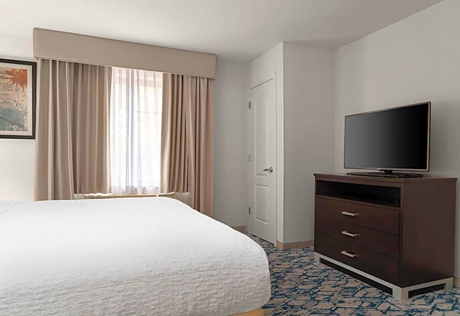 Homewood Suites By Hilton Cambridge-Arlington