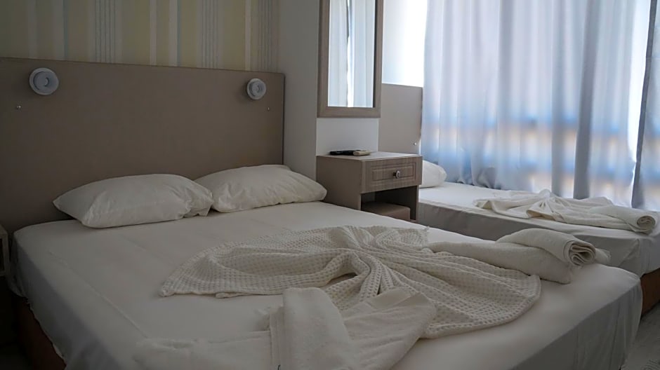 Hotel Marine