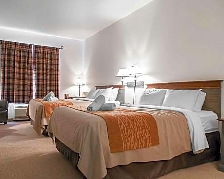 2 Queen Beds, No Smoking