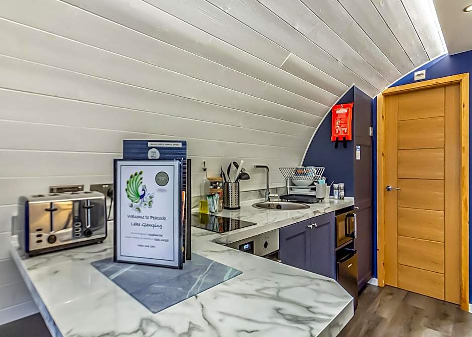Peacock Lake Glamping