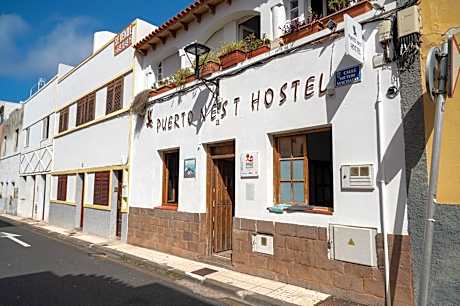 Puerto Nest Hostel
